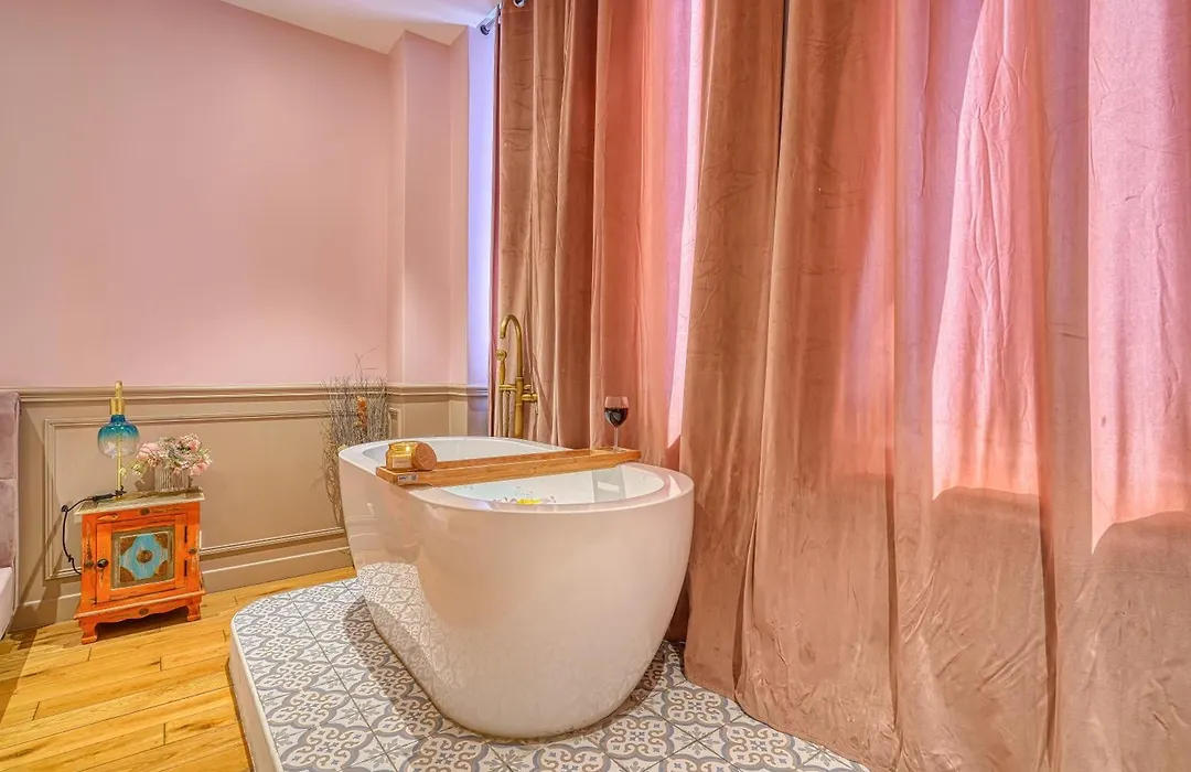 Luxury Suite Paris Republique-1